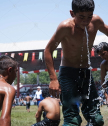 young-wrestlers 5d33eb81c43d3.jpg