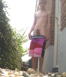 when the boys lower their underwear 5d3860f75fedd.jpg