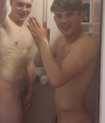 I never take a shower alone 5d3b3603b4b5c.jpg