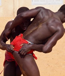 beautiful African wrestlers 5d3b36e2dfe2e.jpg