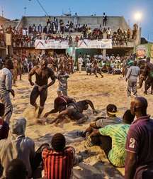 beautiful African wrestlers 5d3b36f7a5ca9.jpg