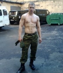 young Russian soldiers 5d3cc42931887.jpg