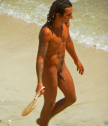 on the beach in freedom 5d3cc4ea16183.jpg