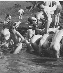 grandfather's photographs 5d3cc5e9cac27.jpg