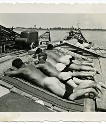 grandfather's photographs 5d3cc61122f53.jpg