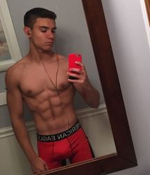 selfies  5d3d40a20fcb1.jpg