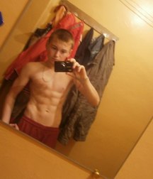 selfies  5d3d40a523c81.jpg