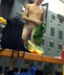 naked-guy-caught-locker-room 5d3f23fa5f047.jpg