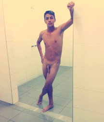 naked-guy-caught-locker-room 5d3f24102f5b3.jpg