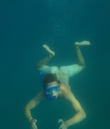 underwater life 5d40496566ff9.jpg