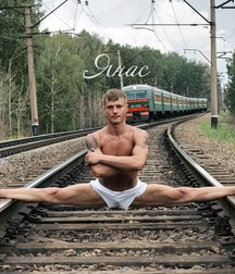 boys on the tracks 5d4200d1cd64e.jpg