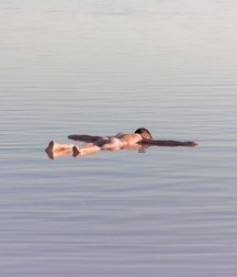 crystal clear water 5d43108f69d51.jpg