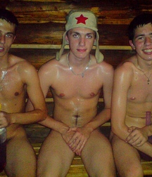 in the sauna with friends 5d47cf3103e27.jpg