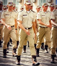 I want to be a soldier 5d47d01653f6e.jpg