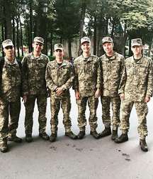 I want to be a soldier 5d47d034367d4.jpg