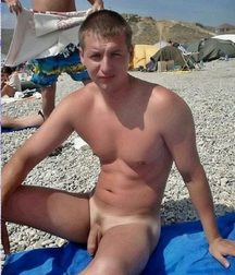 cute-nudist-boy 5d499a00cb187.jpg