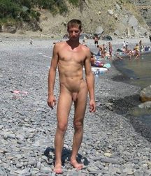 cute-nudist-boy 5d499a51ea3b7.jpg