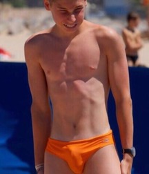 speedo 5d4c37060de3b.jpg