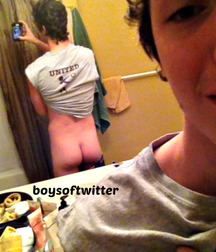 for those who love selfies 5d622533beb42.jpg