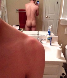 for those who love selfies 5d622544bbc1e.jpg
