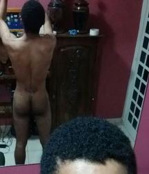 for those who love selfies 5d62254f2ef28.jpg