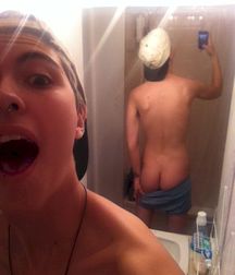 for those who love selfies 5d6225555468a.jpg