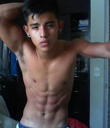 very nice young boys 5d6684d4d2bc3.jpg