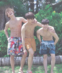 very nice young boys 5d6771bc6669d.jpeg
