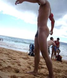 nudism and naturism on the beach 5d693aeab2e8b.jpg
