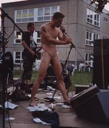 modern musicians 5d6aa753bf483.jpg