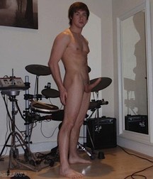 modern musicians 5d6aa75855403.jpg