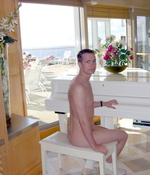 modern musicians 5d6aa75e9b553.jpg
