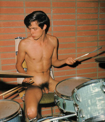 modern musicians 5d6aa76027e8b.jpg