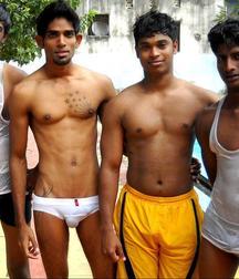 straight guys  5d6aa855a4376.jpg