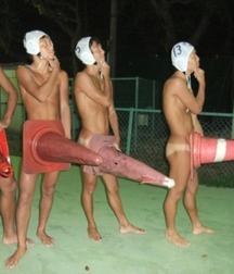 funny and sexy 5d7157dfe2c57.jpg