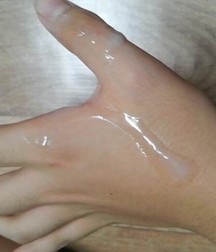 the warm seed on the hand 5d7158d9d2db9.jpg