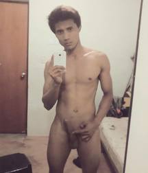 black boys selfies 5d747c62021e5.jpg