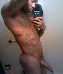 black boys selfies 5d747c681b213.jpg