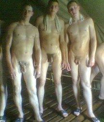 young Russian soldiers 5d747d0f33082.jpg