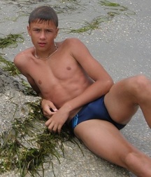 speedo boys 5d76b0766e3fe.jpg