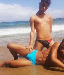 speedo boys 5d76b0ba12030.jpg