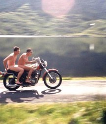 naked motorcyclists 5d76b23222e95.jpg