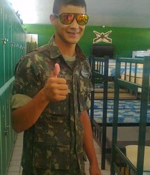 beautiful Colombian soldiers 5d7a89f63f9ba.jpg