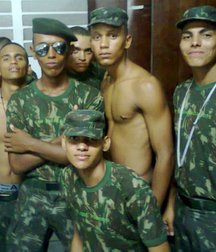 beautiful Colombian soldiers 5d7a89fd488e4.jpg