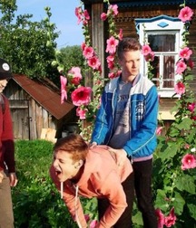 straight guys pretend to be gay 5d7dbfe92aaf5.jpg