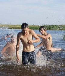 three wonderful boys 5d8117923d09b.jpg