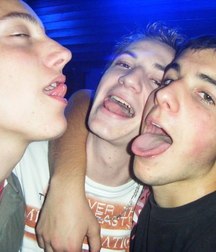 three wonderful boys 5d8117990f56c.jpg