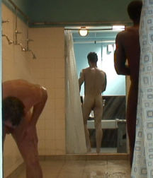 straight guys in the locker room 5d8f93d205e4e.png