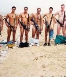boys in war 5d8f94975c6e2.jpg