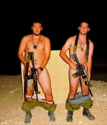 boys in war 5d8f94a040dc8.jpg